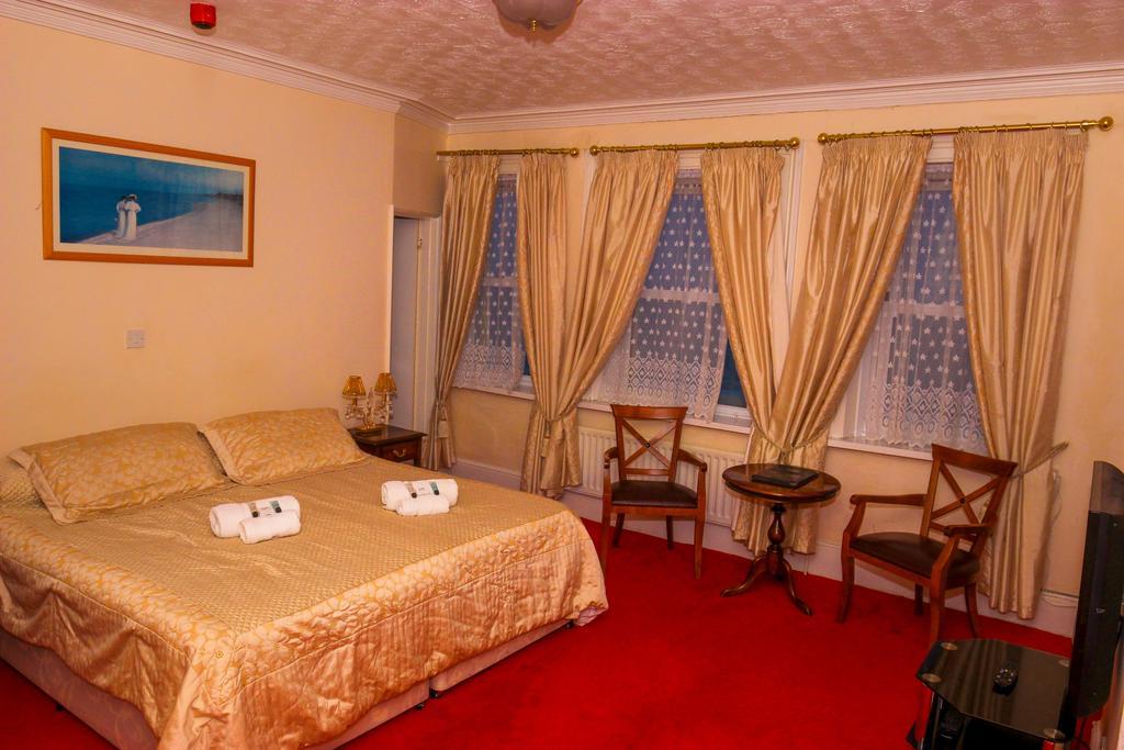 Albany Lions Hotel イーストボーン エクステリア 写真