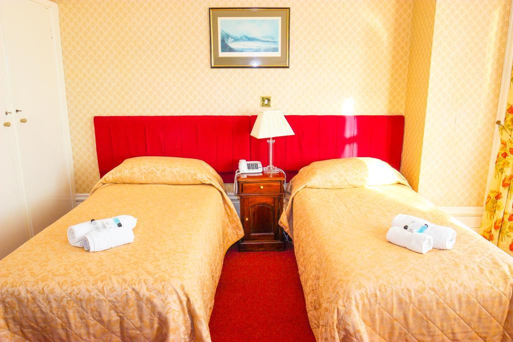 Albany Lions Hotel イーストボーン エクステリア 写真