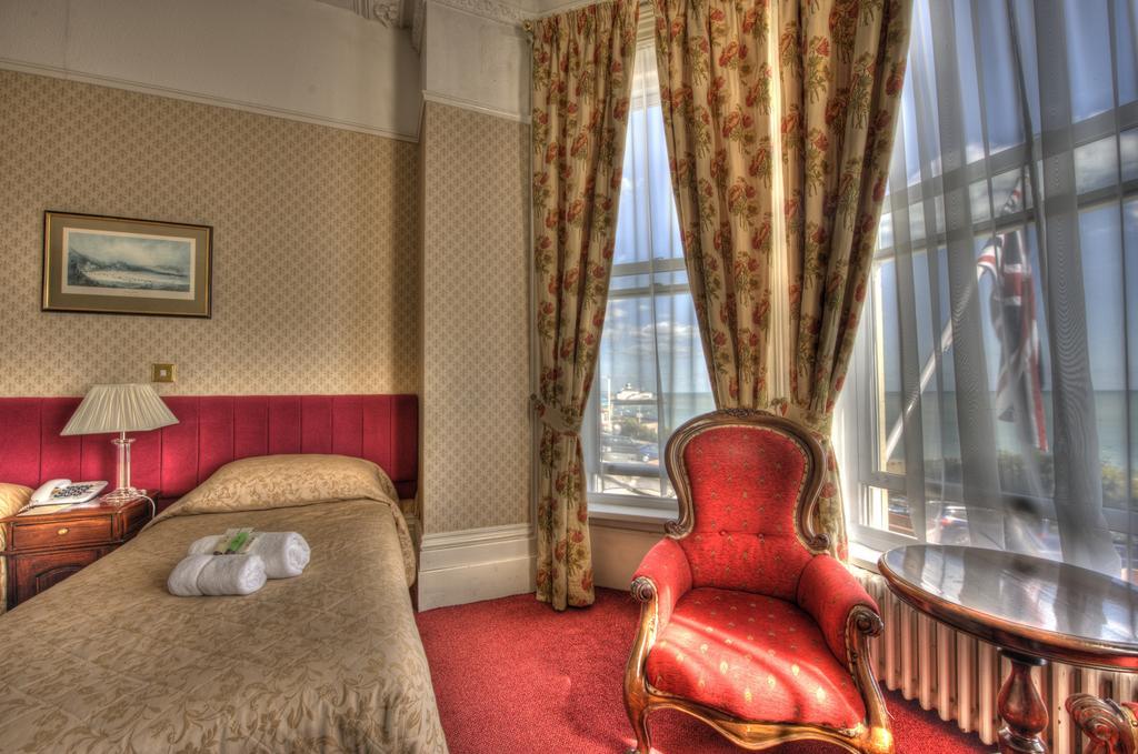 Albany Lions Hotel イーストボーン エクステリア 写真